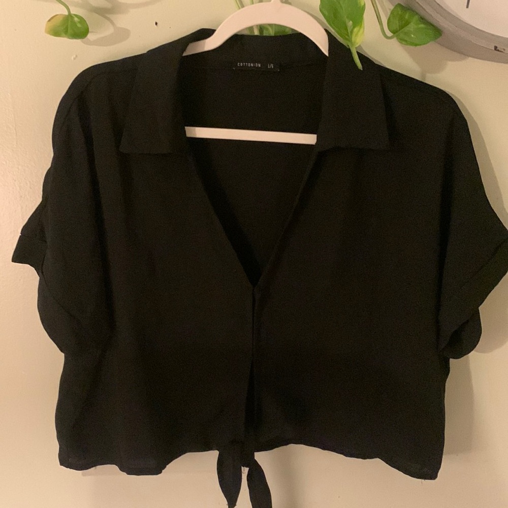 Cotton On black crop top